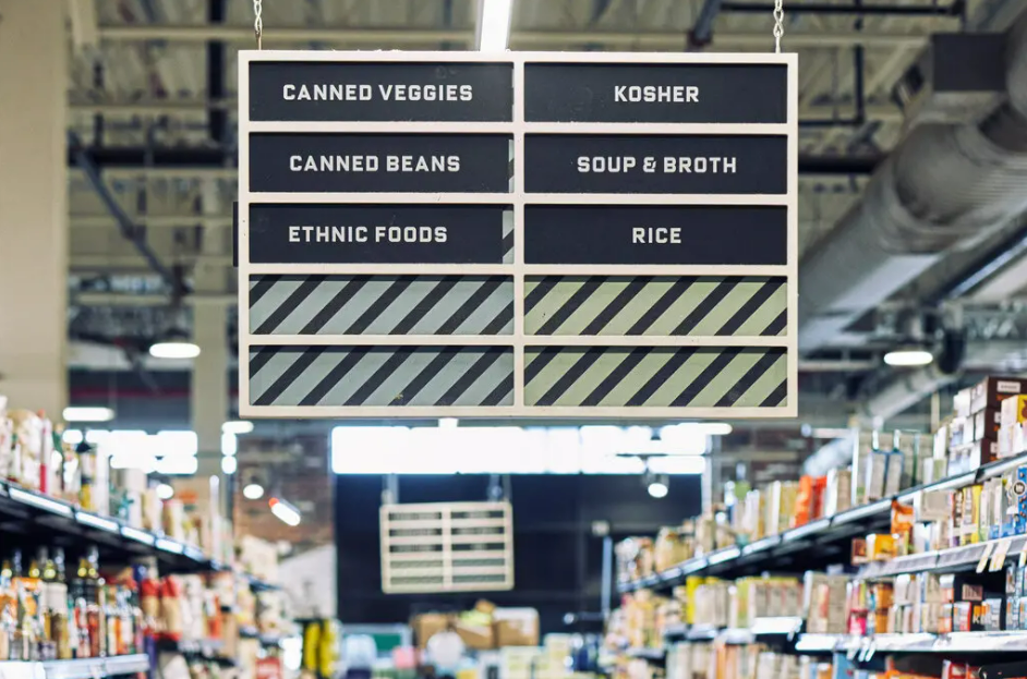 Grocery store with ethnic aisles
